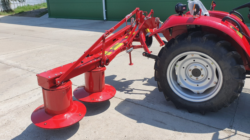 Косилка роторная WIRAX Z-069/1 ширина захвата 1,35 м